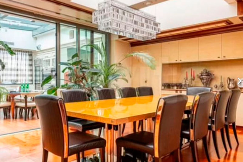 Площадь самой дорогой квартиры в России составляет 430 кв. метров | За самую дорогую квартиру в России просят почти 4 миллиарда Площадь самой дорогой квартиры в России составляет 430 кв. метров | За самую дорогую квартиру в России просят почти 4 миллиарда