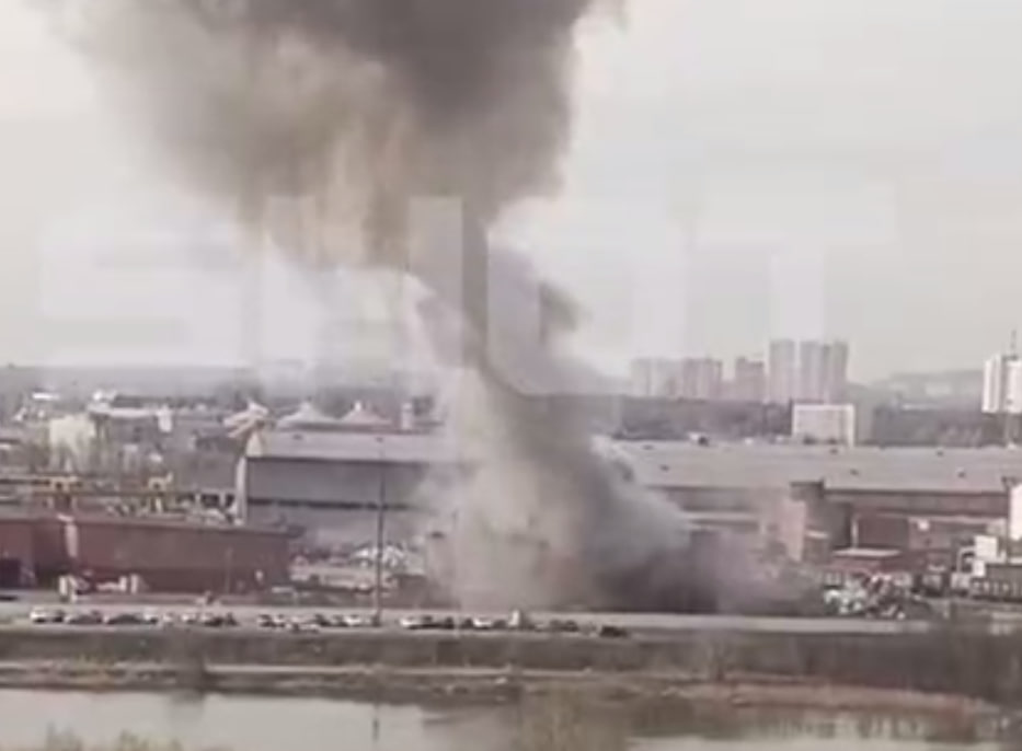 Облако пыли на заводе в Некрасовке приняли за взрыв: в МЧС опровергли слухи | Представители «Вторалюминпродукт» опровергли взрыв на заводе Облако пыли на заводе в Некрасовке приняли за взрыв: в МЧС опровергли слухи | Представители «Вторалюминпродукт» опровергли взрыв на заводе