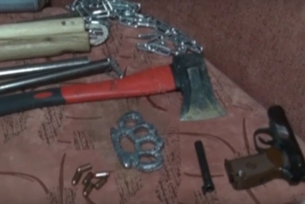 В компьютере задержанных волжских подростков нашли расценки за диверсии | Задержанные под Вологдой 17-летние подростки готовили крупные теракты В компьютере задержанных волжских подростков нашли расценки за диверсии | Задержанные под Вологдой 17-летние подростки готовили крупные теракты