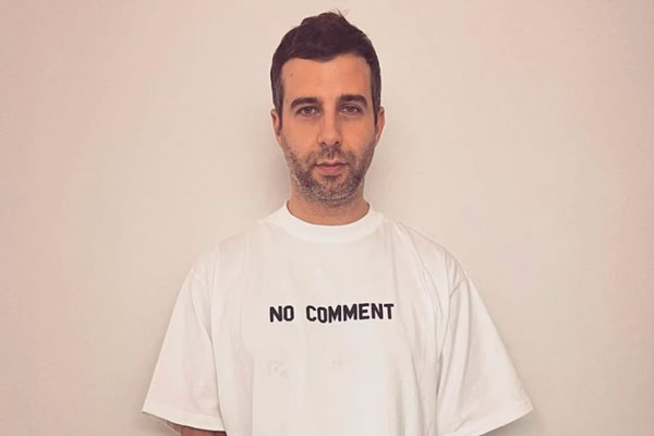 Новый фильм с Иваном Ургантом и Алексеем Серебряковым сняли с эфира Новый фильм с Иваном Ургантом и Алексеем Серебряковым сняли с эфира