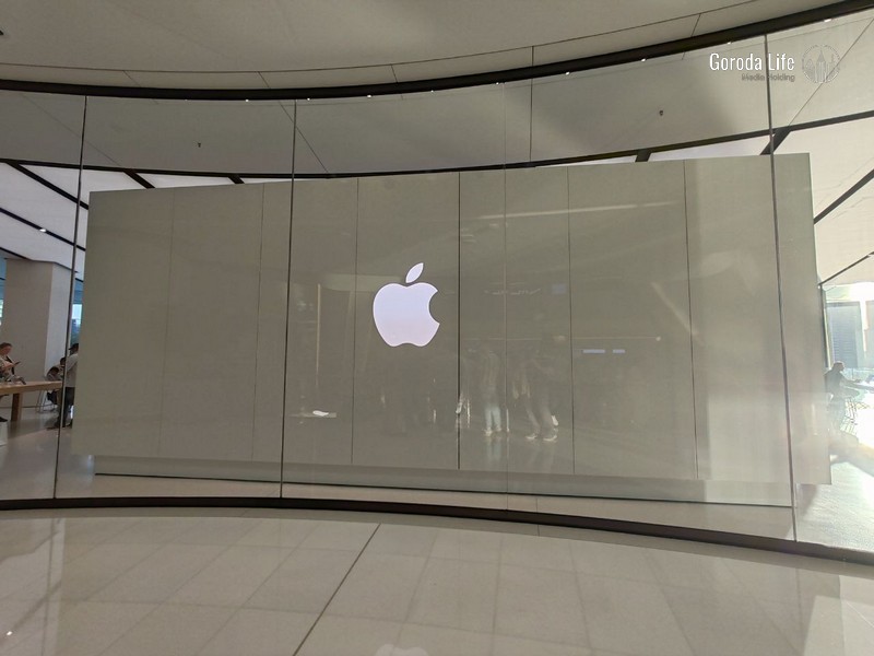 Apple и OpenAI: новое сотрудничество в сфере искусственного интеллекта для iPhone | Apple договорилась об интеграции ChatGPT c iPhone Apple и OpenAI: новое сотрудничество в сфере искусственного интеллекта для iPhone | Apple договорилась об интеграции ChatGPT c iPhone