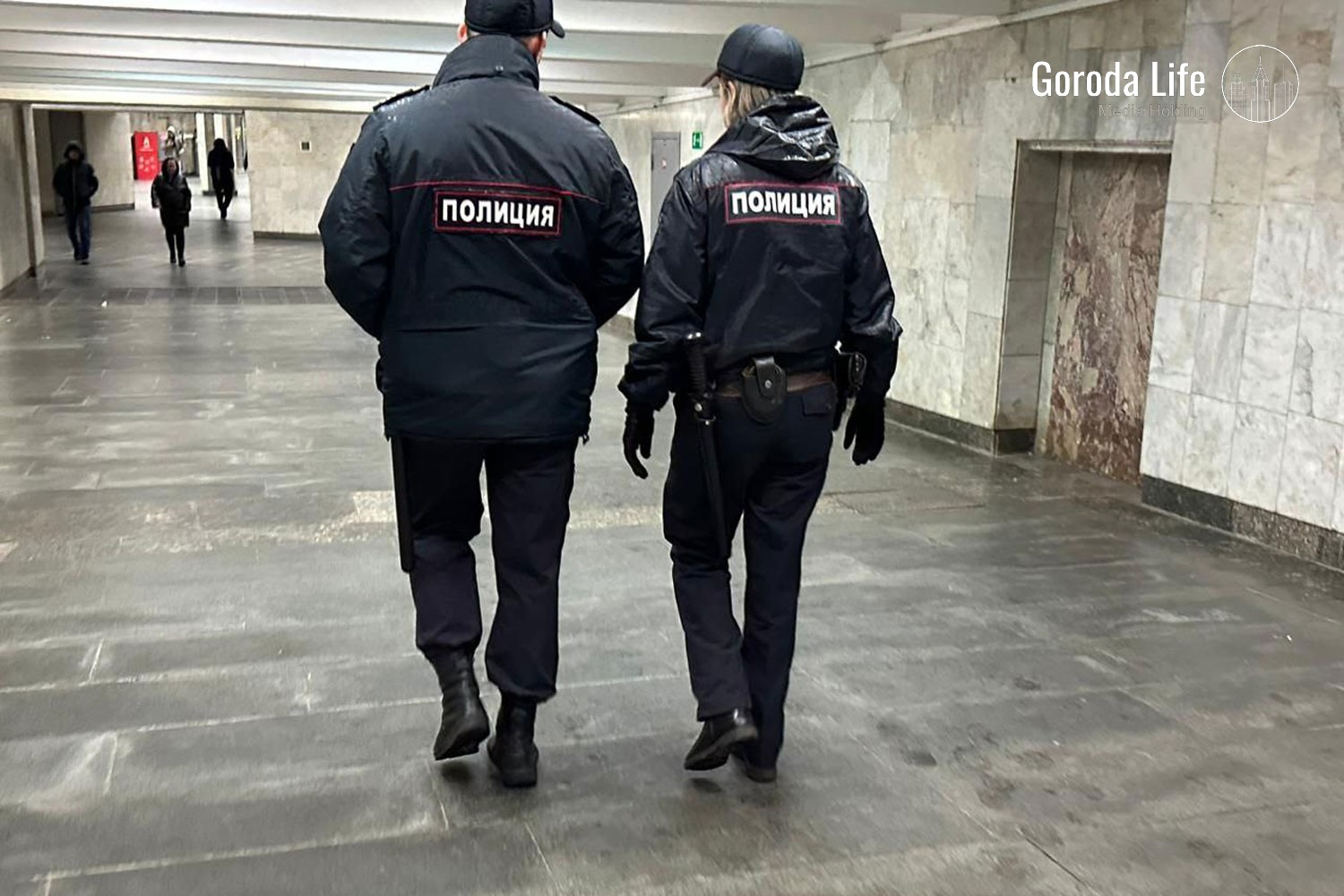 На Урале нашли пропавшую накануне восьмилетнюю девочку у незнакомого мужчины