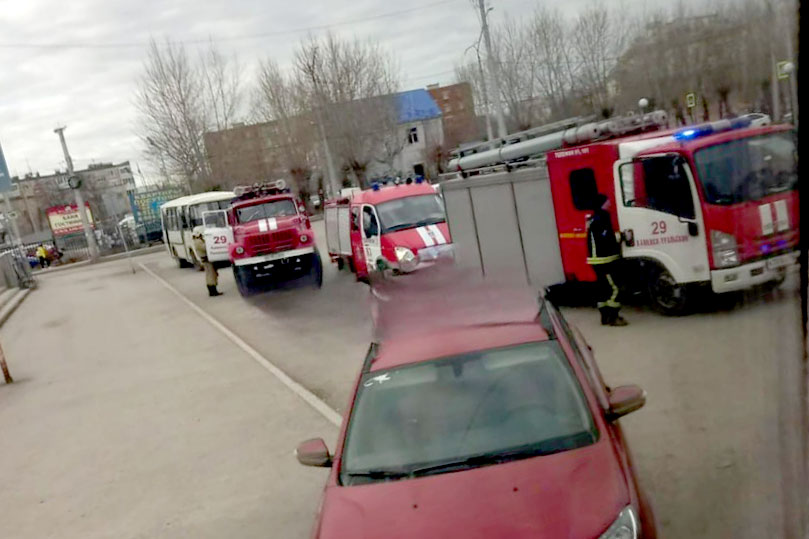 Инцидент на станции Каменск-Уральский: быстрое реагирование специалистов компании "ЭКОСПАС" | В Свердловской области на станции Каменск-Уральский из цистерны произошла утечка химикатов Инцидент на станции Каменск-Уральский: быстрое реагирование специалистов компании "ЭКОСПАС" | В Свердловской области на станции Каменск-Уральский из цистерны произошла утечка химикатов