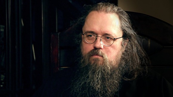 Патриарх Кирилл запретил в служении диакона Андрея Кураева из-за критики умершего от коронавируса протоиерея Патриарх Кирилл запретил в служении диакона Андрея Кураева из-за критики умершего от коронавируса протоиерея