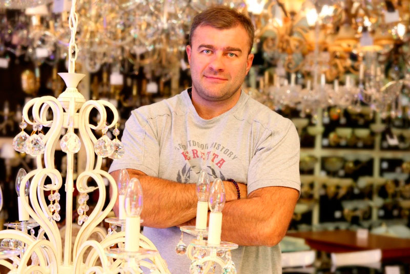 Неожиданный поворот семейной истории: "Сын, о котором никто не знал!"— Михаил Пореченков и его внебрачный ребенок | Известный актер Любимцев оказался внебрачным сыном Пореченкова Неожиданный поворот семейной истории: "Сын, о котором никто не знал!"— Михаил Пореченков и его внебрачный ребенок | Известный актер Любимцев оказался внебрачным сыном Пореченкова