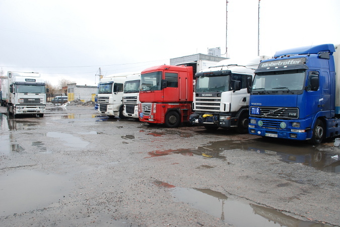 Автоперевозчики Польши и России не могут дождаться согласования квот Автоперевозчики Польши и России не могут дождаться согласования квот