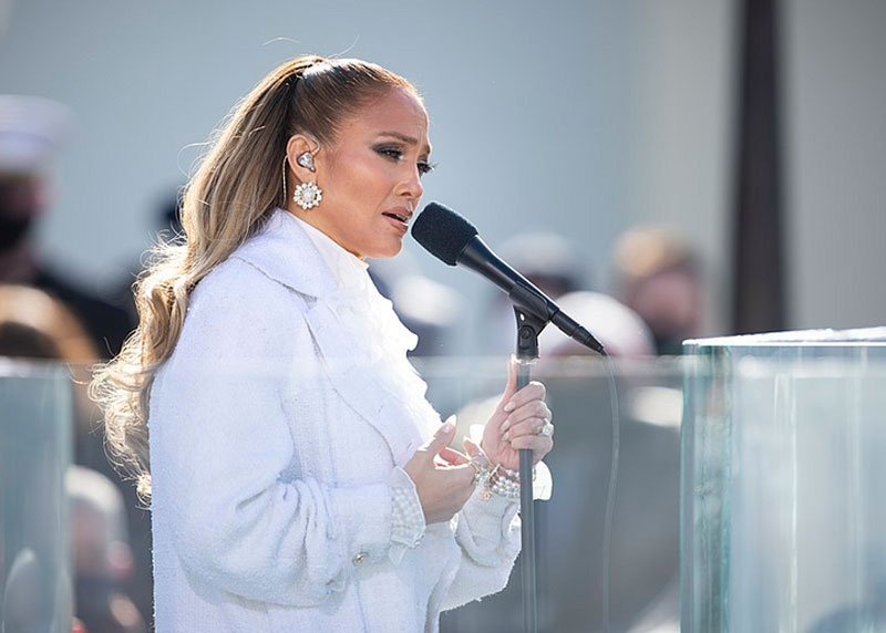 Дженнифер Лопес подала на развод с актёром Беном Аффлеком | Дженнифер Лопес спустя два года после свадьбы подала на развод с Беном Аффлеком Дженнифер Лопес подала на развод с актёром Беном Аффлеком | Дженнифер Лопес спустя два года после свадьбы подала на развод с Беном Аффлеком