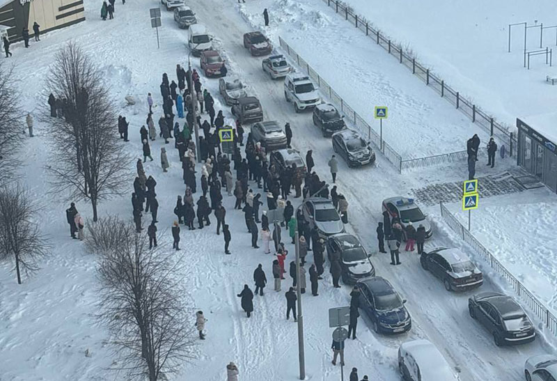 В Татарстане ученик с ножом напал на сотрудницу школы, возбуждено дело | Школьник с ножом напал на уборщицу в лицее Нижнекамска В Татарстане ученик с ножом напал на сотрудницу школы, возбуждено дело | Школьник с ножом напал на уборщицу в лицее Нижнекамска