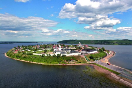 Успенский собор в Свияжске включен в список всемирного наследия ЮНЕСКО Успенский собор в Свияжске включен в список всемирного наследия ЮНЕСКО