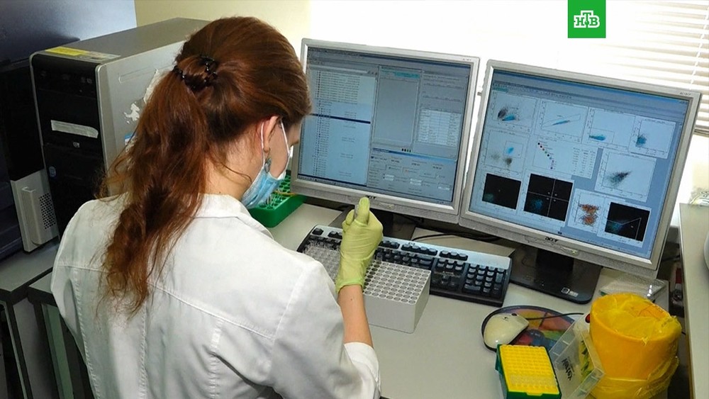 Три страны обвинили Россию в попытке украсть данные о вакцине от COVID-19 Три страны обвинили Россию в попытке украсть данные о вакцине от COVID-19