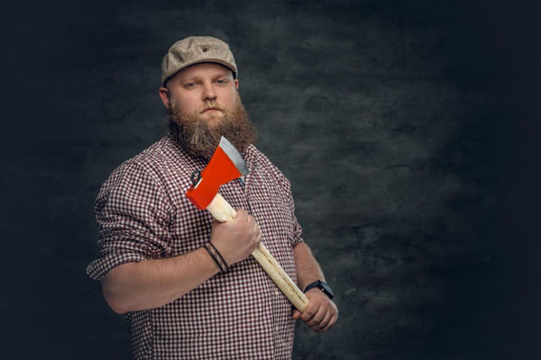 Убийство на кладбище: житель Калуги зарубил начальницу топором и скрылся на её машине, прихватив 1,5 млн рублей Убийство на кладбище: житель Калуги зарубил начальницу топором и скрылся на её машине, прихватив 1,5 млн рублей