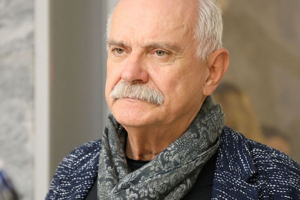 Михалков назвал преступлением применение дипфейков в кино и призвал запретить их | Михалков назвал преступлением дипфейки в кино Михалков назвал преступлением применение дипфейков в кино и призвал запретить их | Михалков назвал преступлением дипфейки в кино