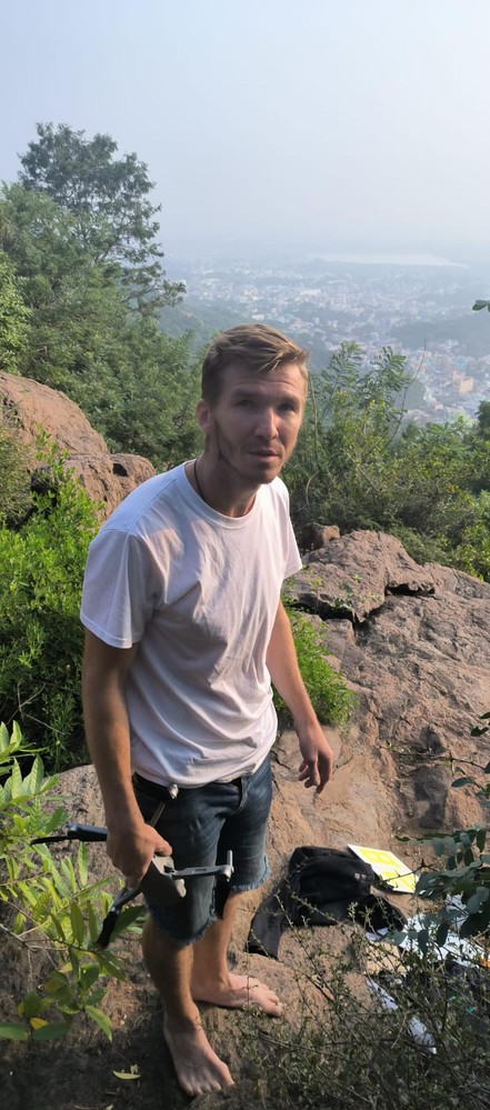 Российский турист задержан властями Индии за восхождение на священную гору Российский турист задержан властями Индии за восхождение на священную гору