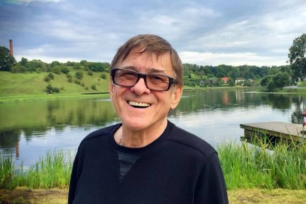 Директор группы «На-На» Виктор Фроликов умер на 77-м году жизни | Скончался директор группы «На-На» Директор группы «На-На» Виктор Фроликов умер на 77-м году жизни | Скончался директор группы «На-На»