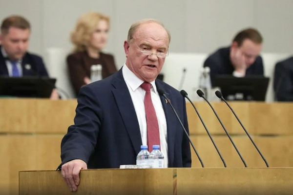 Зюганов призвал к максимальной мобилизации сил и ресурсов Зюганов призвал к максимальной мобилизации сил и ресурсов