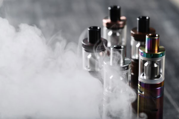 Семь из десяти россиян поддержали запрет вейпов: исследование | 68% россиян одобрили запрет продажи вейпов Семь из десяти россиян поддержали запрет вейпов: исследование | 68% россиян одобрили запрет продажи вейпов