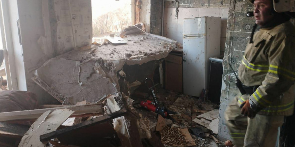 "Один погиб": в Челябинской области газ взорвался в жилом доме | В Челябинской области произошел взрыв газа в жилом доме "Один погиб": в Челябинской области газ взорвался в жилом доме | В Челябинской области произошел взрыв газа в жилом доме