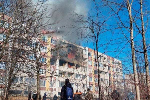 В России произошел второй за день взрыв газа в жилом доме | В Ленинградской области в жилом доме произошел взрыв В России произошел второй за день взрыв газа в жилом доме | В Ленинградской области в жилом доме произошел взрыв
