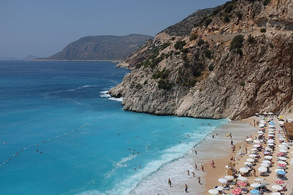 Эксперт рассказал, насколько подорожает отпуск в Турции к августу | Турэксперт Мкртчян: отдых в Турции для семьи обойдется в 250 тысяч рублей