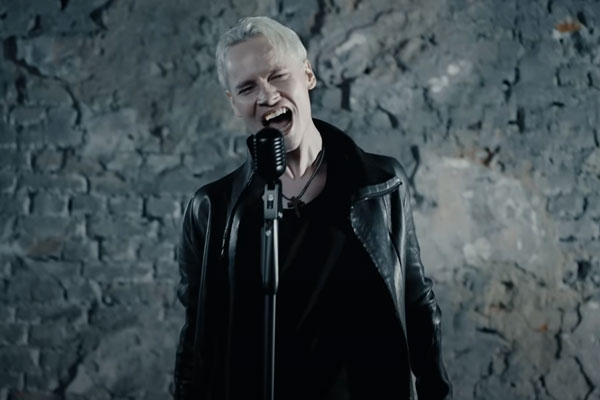 SHAMAN выпустил песню «Реквием» в память о погибших в теракте. Видео | Певец SHAMAN выпустил песню «Реквием» в память о погибших в теракте в «Крокусе» SHAMAN выпустил песню «Реквием» в память о погибших в теракте. Видео | Певец SHAMAN выпустил песню «Реквием» в память о погибших в теракте в «Крокусе»