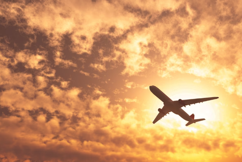 Летающие на Superjet авиакомпании столкнулись с дефицитом свечей зажигания из США Летающие на Superjet авиакомпании столкнулись с дефицитом свечей зажигания из США