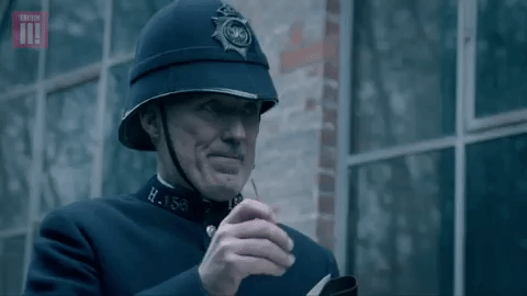 Британские копы-извращенцы шпионили за нудистами с вертолёта Британские копы-извращенцы шпионили за нудистами с вертолёта