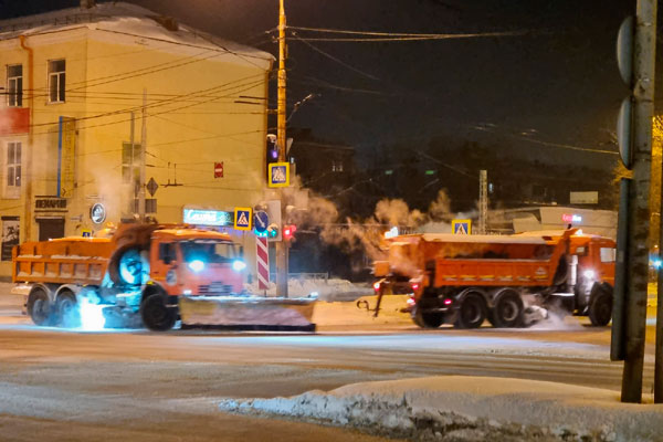 Этой зимой снег лучше всего убирали в Красноярске, Казани и Омске, хуже всего — в Санкт-Петербурге и Волгограде Этой зимой снег лучше всего убирали в Красноярске, Казани и Омске, хуже всего — в Санкт-Петербурге и Волгограде
