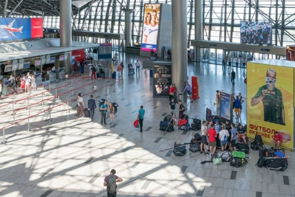 Более 500 российских туристов вернулись из Турции без багажа | Turkish Airlines оставила российских туристов без багажа Более 500 российских туристов вернулись из Турции без багажа | Turkish Airlines оставила российских туристов без багажа