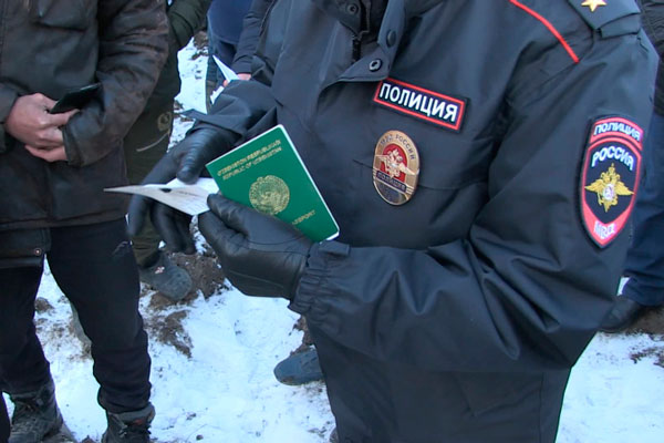 Госдума приняла закон о расширении полномочий сотрудников полиции