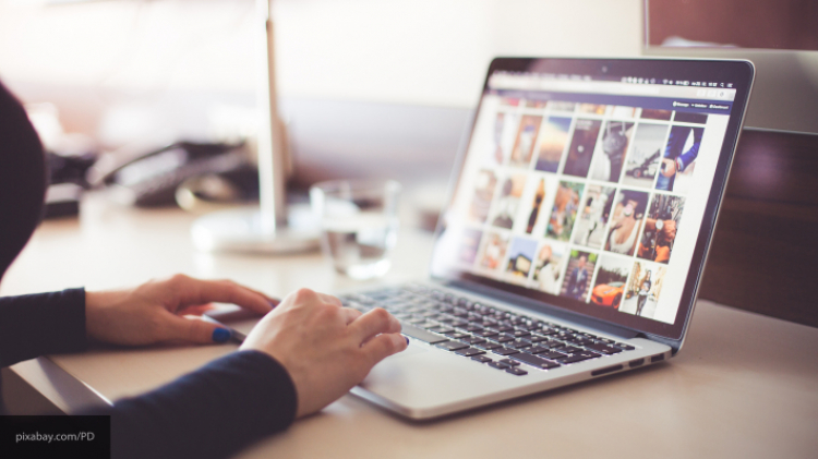 Порнозвезды поддержали «сетевую нейтральность», сделав это «в своем духе»... Порнозвезды поддержали «сетевую нейтральность», сделав это «в своем духе»...