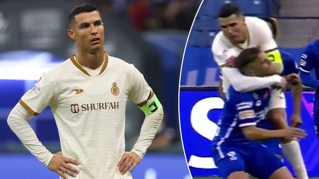 Криштиану Роналду во время матча набросился на соперника, применив удушающий приём Криштиану Роналду во время матча набросился на соперника, применив удушающий приём