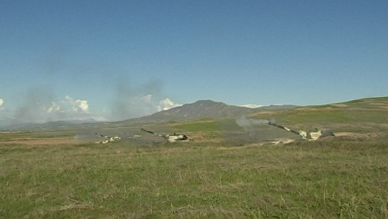 Артиллеристы 201 военной базы уничтожили условного противника в горах Таджикистана