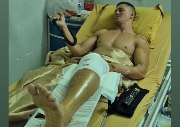 Российский тренер попал в ДТП во Вьетнаме. На операцию требуется более 300 тысяч рублей | Тренер из России пострадал в аварии во Вьетнаме Российский тренер попал в ДТП во Вьетнаме. На операцию требуется более 300 тысяч рублей | Тренер из России пострадал в аварии во Вьетнаме