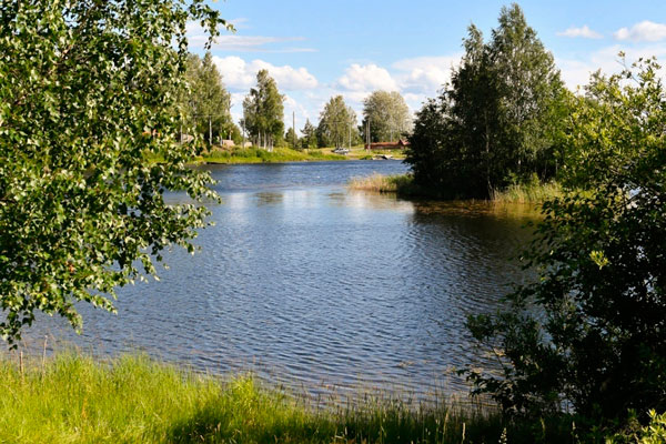 Семья с двумя детьми утонула в Карелии Семья с двумя детьми утонула в Карелии