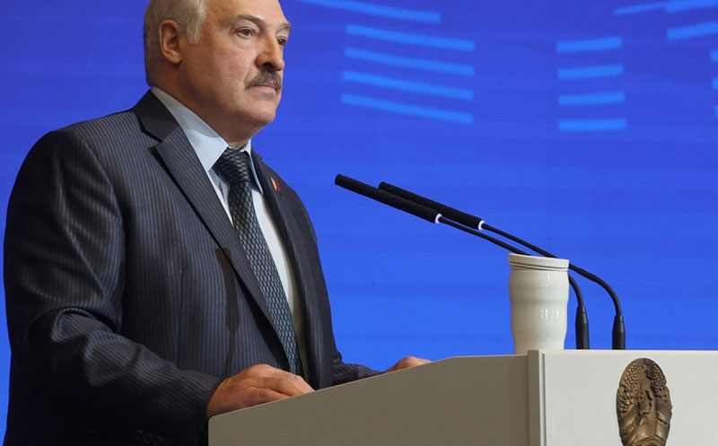 Юрист Трампа подробно рассказал о встрече с Лукашенко: два шота водки и сделка о 14 заключённых | Юрист Трампа Коул пил водку с Лукашенко ради освобождения заключённых Юрист Трампа подробно рассказал о встрече с Лукашенко: два шота водки и сделка о 14 заключённых | Юрист Трампа Коул пил водку с Лукашенко ради освобождения заключённых