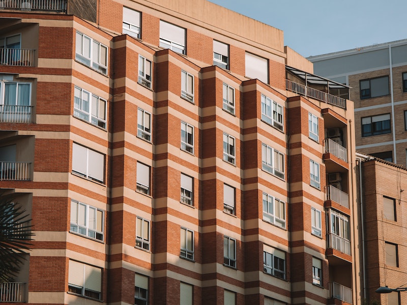 Аренда жилья в городах-миллионниках РФ подешевела на 8% | "Известия": аренда жилья в крупных городах РФ подешевела Аренда жилья в городах-миллионниках РФ подешевела на 8% | "Известия": аренда жилья в крупных городах РФ подешевела