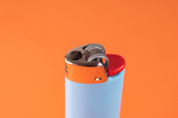 В России зафиксировано 20 смертей подростков из-за вдыхания газа: врачи предупреждают родителей | Подростки и опасный сниффинг: медики рассказали о 20 смертельных случаях в регионах России В России зафиксировано 20 смертей подростков из-за вдыхания газа: врачи предупреждают родителей | Подростки и опасный сниффинг: медики рассказали о 20 смертельных случаях в регионах России