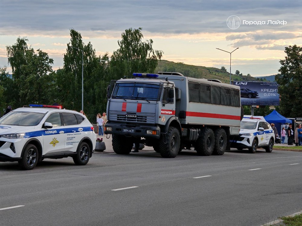 СК возбудил дело о хищении почти 40 млн рублей по гособоронзаказу Росгвардии | Дело о хищении 40 млн рублей при гособоронзаказе Росгвардии СК возбудил дело о хищении почти 40 млн рублей по гособоронзаказу Росгвардии | Дело о хищении 40 млн рублей при гособоронзаказе Росгвардии
