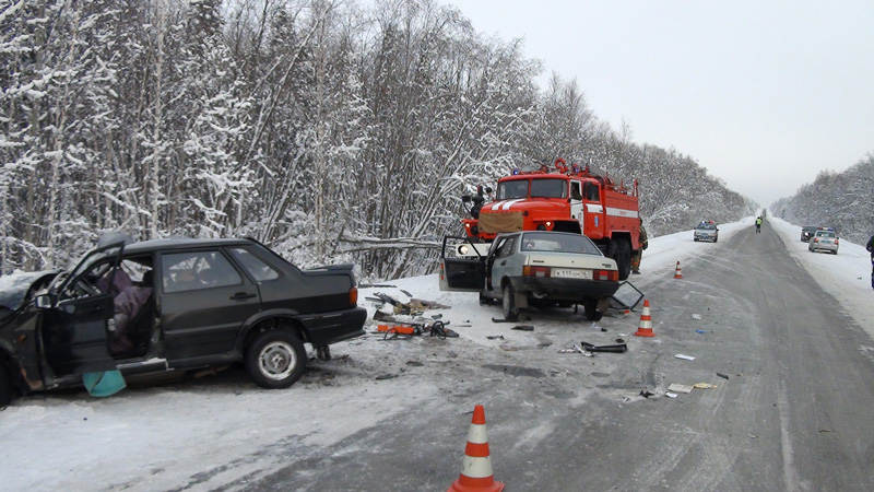 На Среднем Урале в ДТП погибли три человека