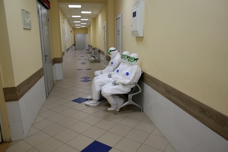 В Калужской области 222 медика заразились коронавирусом