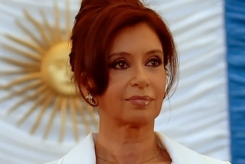 Президент Аргентины перешла на русский язык Президент Аргентины перешла на русский язык