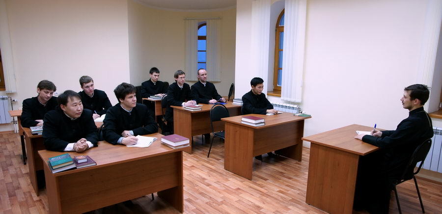 Развращавший мальчиков якутский священник не смог выйти на свободу Развращавший мальчиков якутский священник не смог выйти на свободу