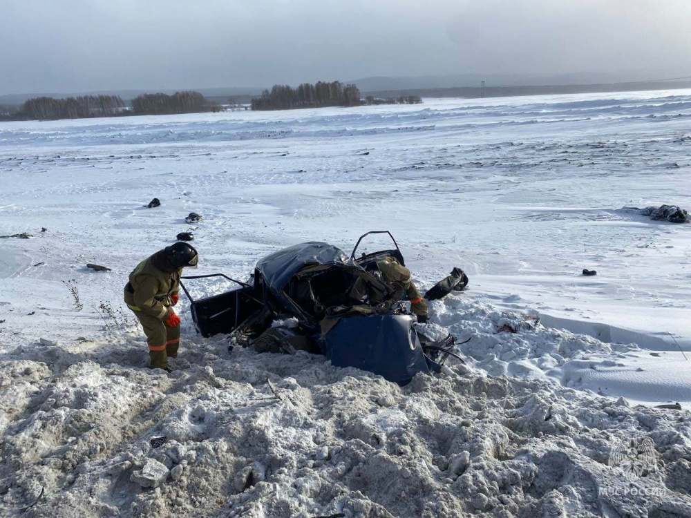 «Это страшная трагедия, которую мы запомним надолго» — в Красноярском крае погибли 4 человека в ДТП | В Красноярском крае в ДТП погибли 4 человека, среди которых подростки «Это страшная трагедия, которую мы запомним надолго» — в Красноярском крае погибли 4 человека в ДТП | В Красноярском крае в ДТП погибли 4 человека, среди которых подростки