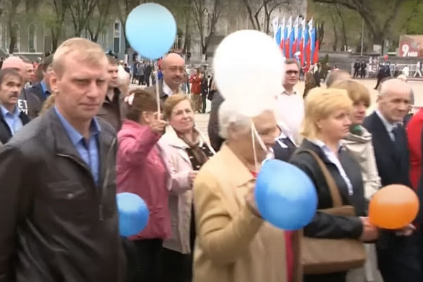 В Якутии, Хабаровске и Свердловской области отменили первомайские шествия | На Урале отменили первомайские шествия из-за угрозы безопасности В Якутии, Хабаровске и Свердловской области отменили первомайские шествия | На Урале отменили первомайские шествия из-за угрозы безопасности