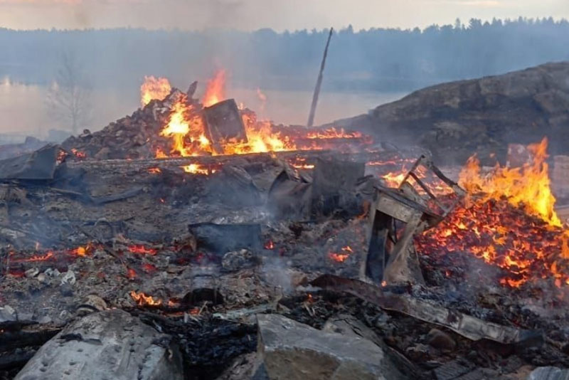 Читинская епархия инициирует молебны о дождях: "Мы молимся, чтобы огонь отступил!" | В Чите начнут молиться о дожде из-за лесных пожаров Читинская епархия инициирует молебны о дождях: "Мы молимся, чтобы огонь отступил!" | В Чите начнут молиться о дожде из-за лесных пожаров