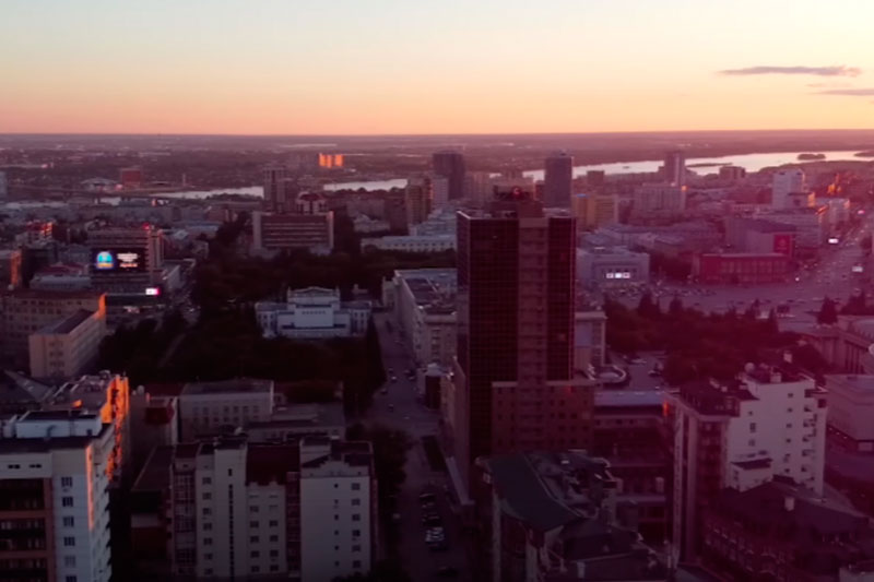 «У меня аллергия на пыль»: жена депутата Новосибирска назвала город Мухосранском | Жена депутата Новосибирска Тарасова назвала город Мухосранском из-за аллергии «У меня аллергия на пыль»: жена депутата Новосибирска назвала город Мухосранском | Жена депутата Новосибирска Тарасова назвала город Мухосранском из-за аллергии