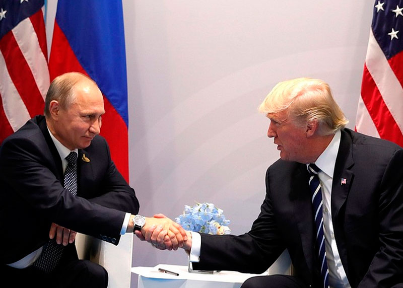 Путин предрекает покорность Европы перед Трампом: "Всё это встанет на свои места!" | Путин: Трамп со своим характером быстро наведёт порядок в Европе Путин предрекает покорность Европы перед Трампом: "Всё это встанет на свои места!" | Путин: Трамп со своим характером быстро наведёт порядок в Европе