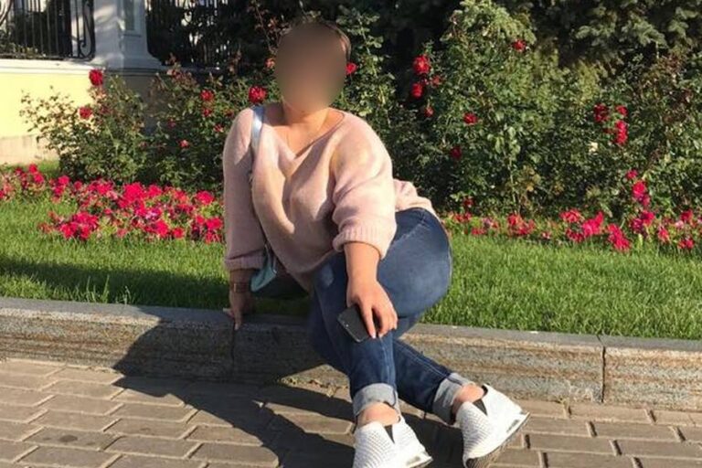 В Казани женщина потеряла свыше 300 тысяч рублей, попытавшись решить вопрос, как остаться в США