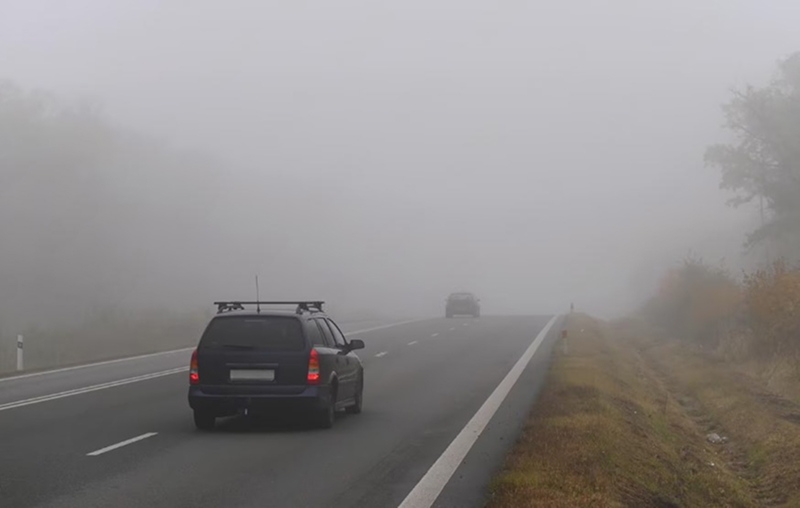 Подмосковье накрыл туман: водителей и пешеходов предупредили об опасности | В Подмосковье ожидается туман с видимостью до 200 метров Подмосковье накрыл туман: водителей и пешеходов предупредили об опасности | В Подмосковье ожидается туман с видимостью до 200 метров