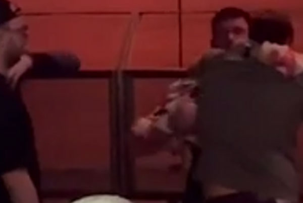 Замглавы Минтранса Подмосковья избили после концерта Басты Замглавы Минтранса Подмосковья избили после концерта Басты